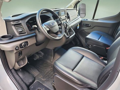 New 2025 Ford Transit 150 Low Roof image 20