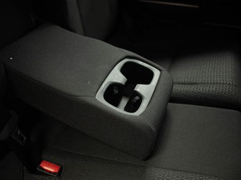 Used 2025 Toyota 4Runner SR5 AWD/4WD image 16