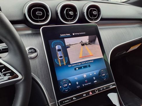 Used 2025 Mercedes-Benz C 300 4MATIC Sedan image 6