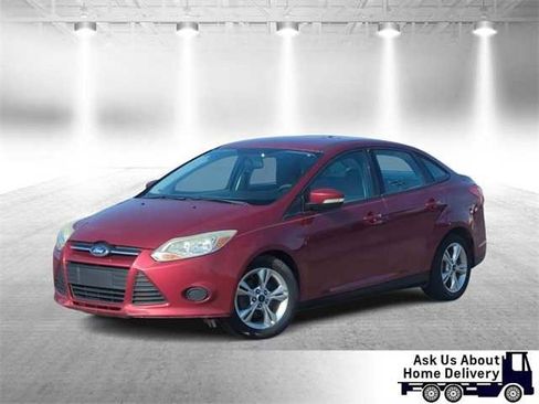 Used 2013 Ford Focus SE image 1