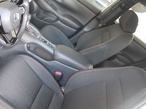 Used 2026 Honda HR-V Sport image 15