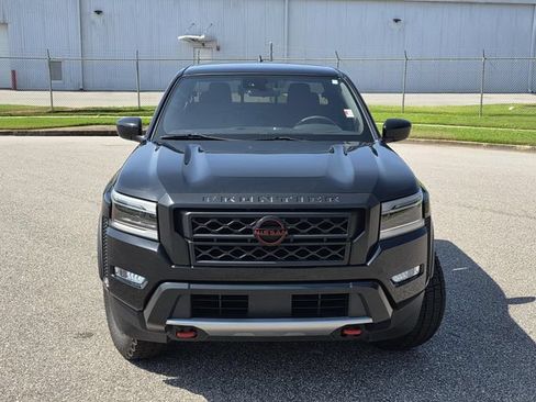 Used 2023 Nissan Frontier Pro-X w/ Tow Package RWD image 2