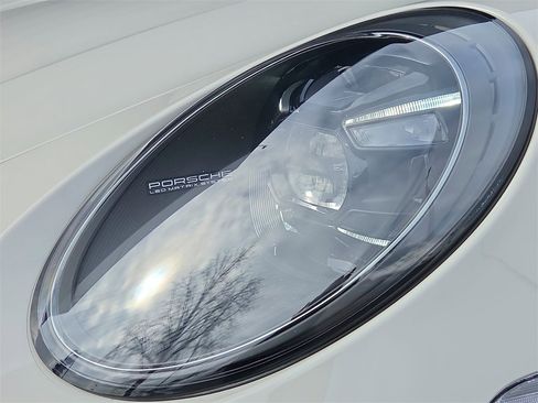 Used 2023 Porsche 911 Carrera S image 22