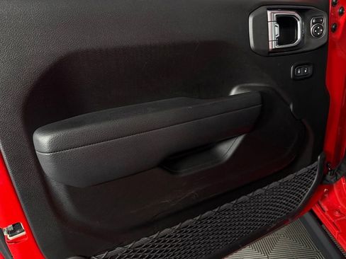 Used 2025 Jeep Wrangler Unlimited Sport S 4xe image 24