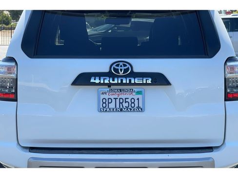 Used 2020 Toyota 4Runner TRD Off-Road Premium w/ Moonroof Package AWD/4WD image 16