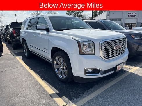 Used 2016 GMC Yukon Denali w/ Open Road Package image 3