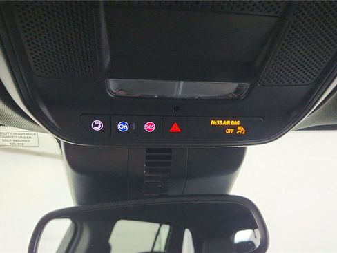 Used 2025 Buick Enclave Sport Touring image 29