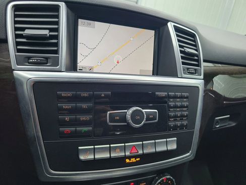 Used 2015 Mercedes-Benz ML 350 4MATIC image 31