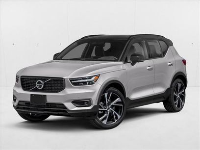 Used 2019 Volvo XC40 T5 R-Design