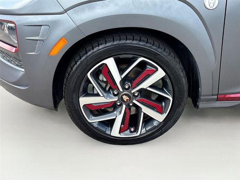 Used 2019 Hyundai Kona Ultimate FWD image 31