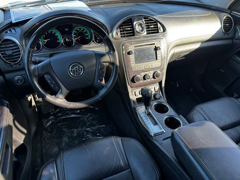 Used 2017 Buick Enclave Premium image 16