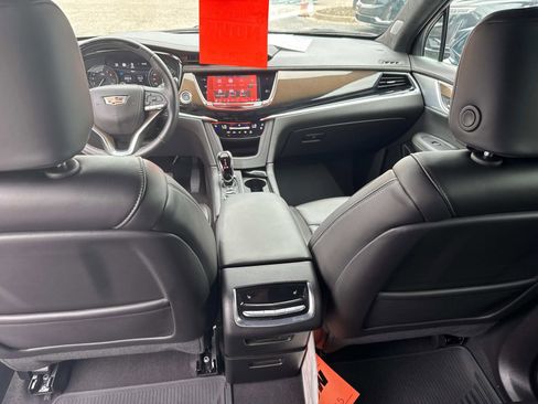 New 2025 Cadillac XT6 Premium Luxury w/ Platinum Package image 33