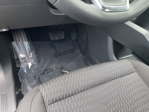 New 2026 Chevrolet Equinox LT w/ Safety and Technology Package FWD image 19