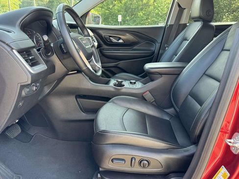 Used 2024 GMC Terrain SLT AWD/4WD image 21