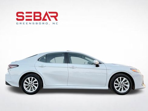 Used 2024 Toyota Camry LE w/ Convenience Package image 6