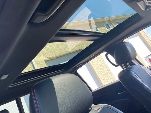 Used 2021 Nissan Titan PRO-4X w/ Pro-4x Convenience Package image 42