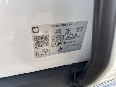 Used 2023 Cadillac Escalade ESV Sport Platinum w/ LPO, ONYX Package image 42