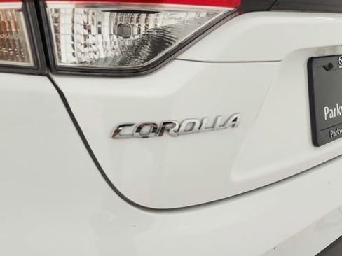 Used 2024 Toyota Corolla LE image 13