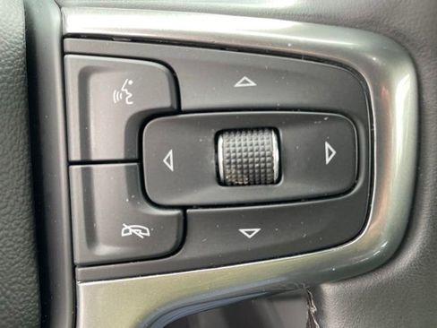 Used 2024 Chevrolet Tahoe LT AWD/4WD image 16