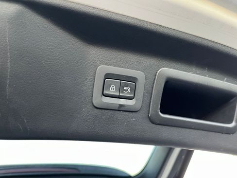 Used 2025 MAZDA CX-70 3.3 Turbo w/ Preferred Package image 25