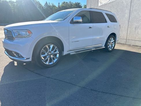 Used 2020 Dodge Durango Citadel w/ Technology Group AWD/4WD image 2