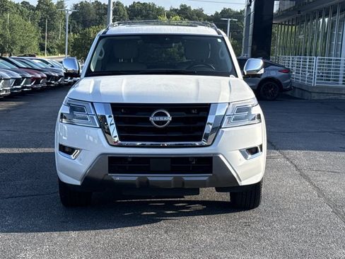 Used 2023 Nissan Armada Platinum w/ Captain's Chairs Package AWD/4WD image 18