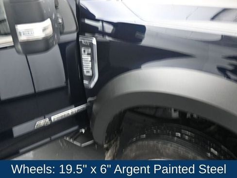 Used 2022 Ford F550 XLT image 17