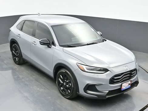 Certified 2023 Honda HR-V Sport image 36