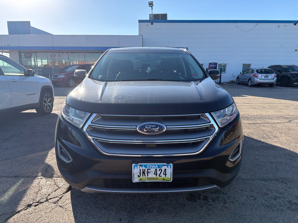 Used 2017 Ford Edge Titanium w/ Technology Package AWD/4WD image 8