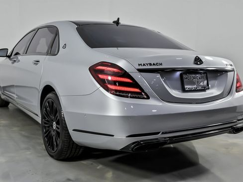 Used 2019 Mercedes-Benz Maybach S 560 4MATIC image 10