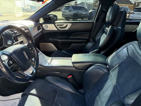 Used 2017 Lincoln Continental Black Label w/ Technology Package image 10