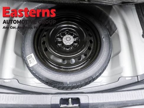 Used 2025 Toyota Camry LE image 23