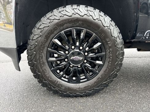 Used 2019 Chevrolet Silverado 2500 LTZ w/ Duramax Plus Package image 12