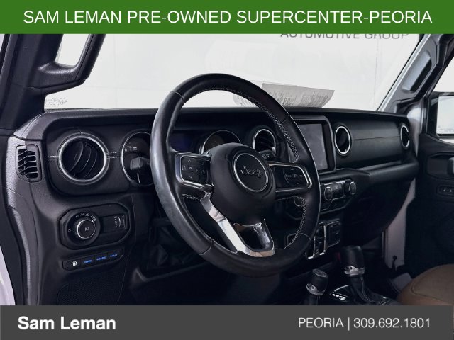 Used 2023 Jeep Wrangler Unlimited Sahara w/ Cold Weather Group AWD/4WD image 9