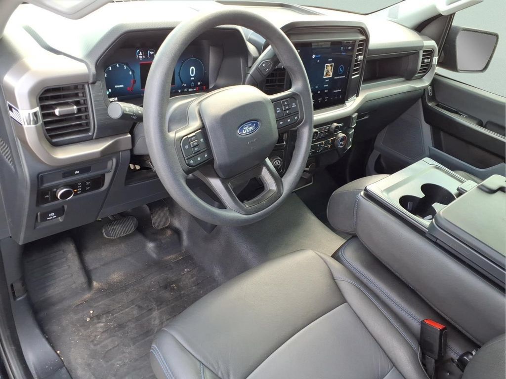 Used 2025 Ford F150 XL w/ Equipment Group 103A High RWD image 16