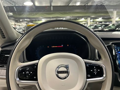 Certified 2023 Volvo XC90 B6 Plus w/ Protection Package Premier image 12