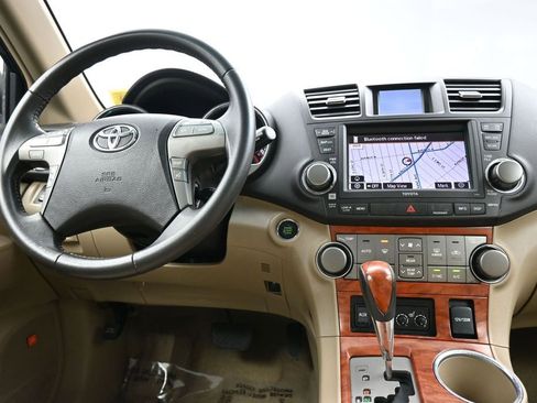 Used 2008 Toyota Highlander Limited AWD/4WD image 20