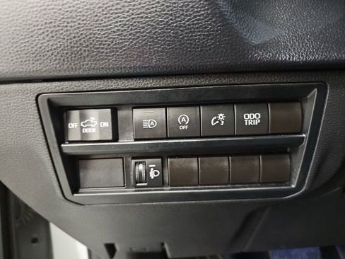 Used 2024 Toyota Tundra SR5 w/ SR5 Premium Package AWD/4WD image 17