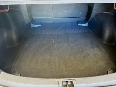 Used 2024 Toyota Corolla LE image 17