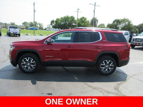 Certified 2021 GMC Acadia SLE w/ Driver Convenience Package FWD image 11