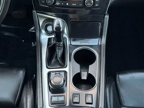 Used 2017 Nissan Maxima 3.5 SV image 31