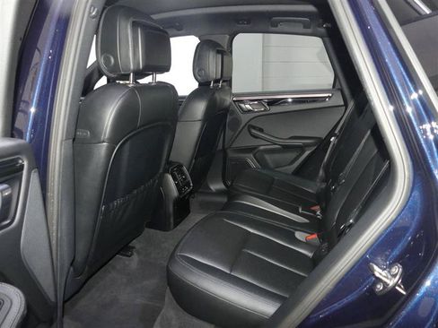 Used 2017 Porsche Macan S AWD/4WD image 28
