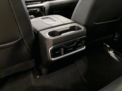 Used 2022 Chevrolet Silverado 1500 LTZ RWD image 25