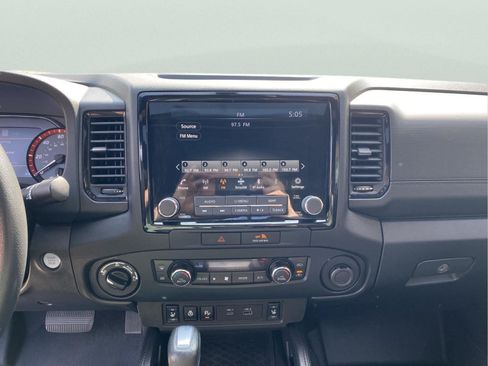 Used 2022 Nissan Frontier PRO-4X w/ Pro-4X Premium Package AWD/4WD image 20