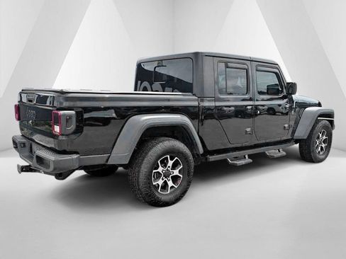 Used 2021 Jeep Gladiator Sport AWD/4WD image 7