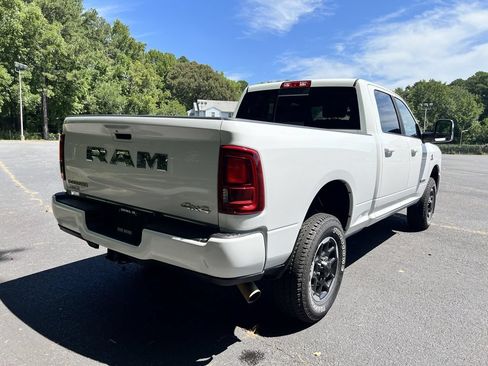 Used 2026 RAM 2500 Laramie AWD/4WD image 3