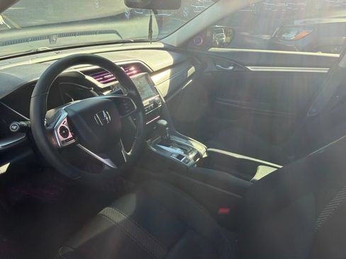 Used 2018 Honda Civic EX-T image 8