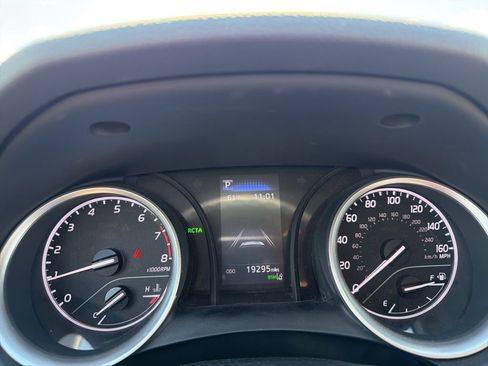 Used 2024 Toyota Camry LE w/ Convenience Package image 10