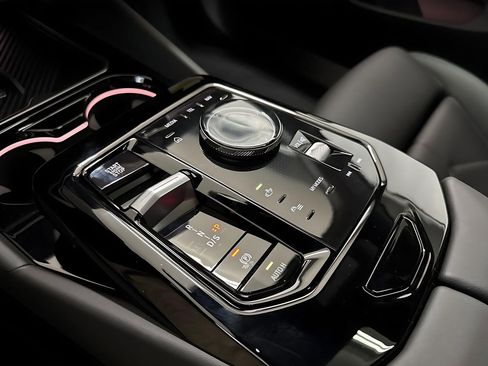 New 2026 BMW 530i w/ M Sport Package image 17