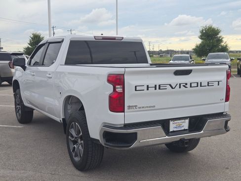 Used 2023 Chevrolet Silverado 1500 LT RWD image 5